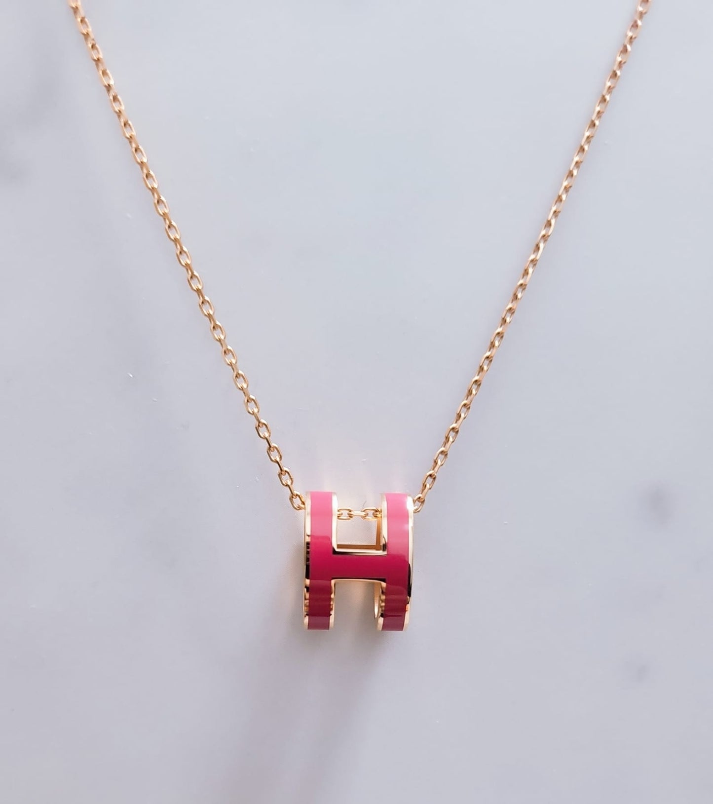 Hermes Pop H Rose Red Rose Gold Chain Round Necklace